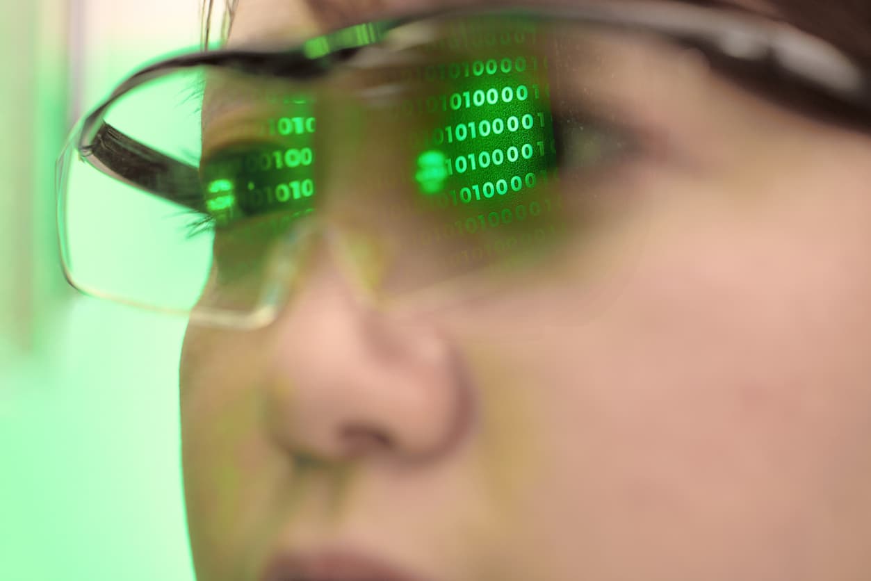 How to Go From 0 to 10,000 LinkedIn Followers in 12 Months